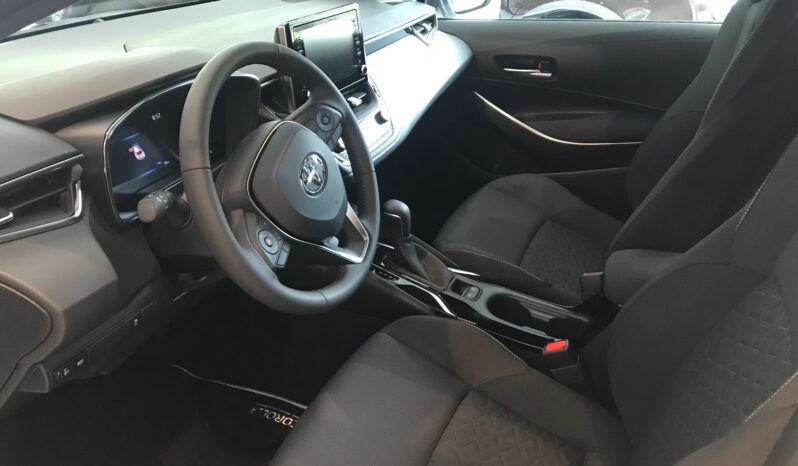 Toyota Corolla 1.8 Active Tech lleno